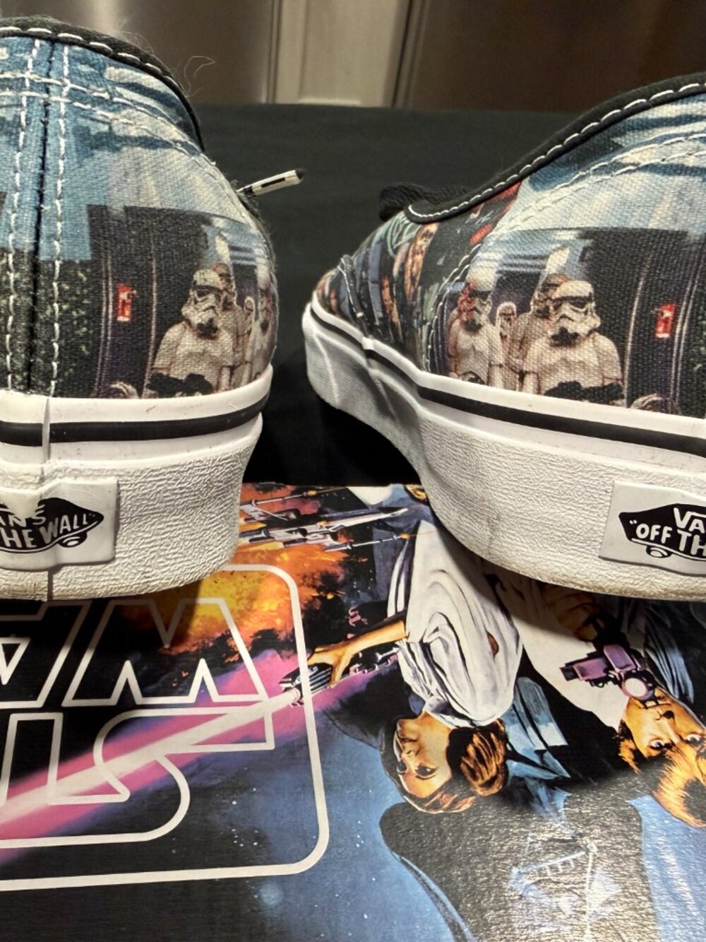 Vans x Star Wars Authentic 2014 Men 10.5 Movie Collage VN-0YS7ETS OG Box Rare - Picture 2 of 15